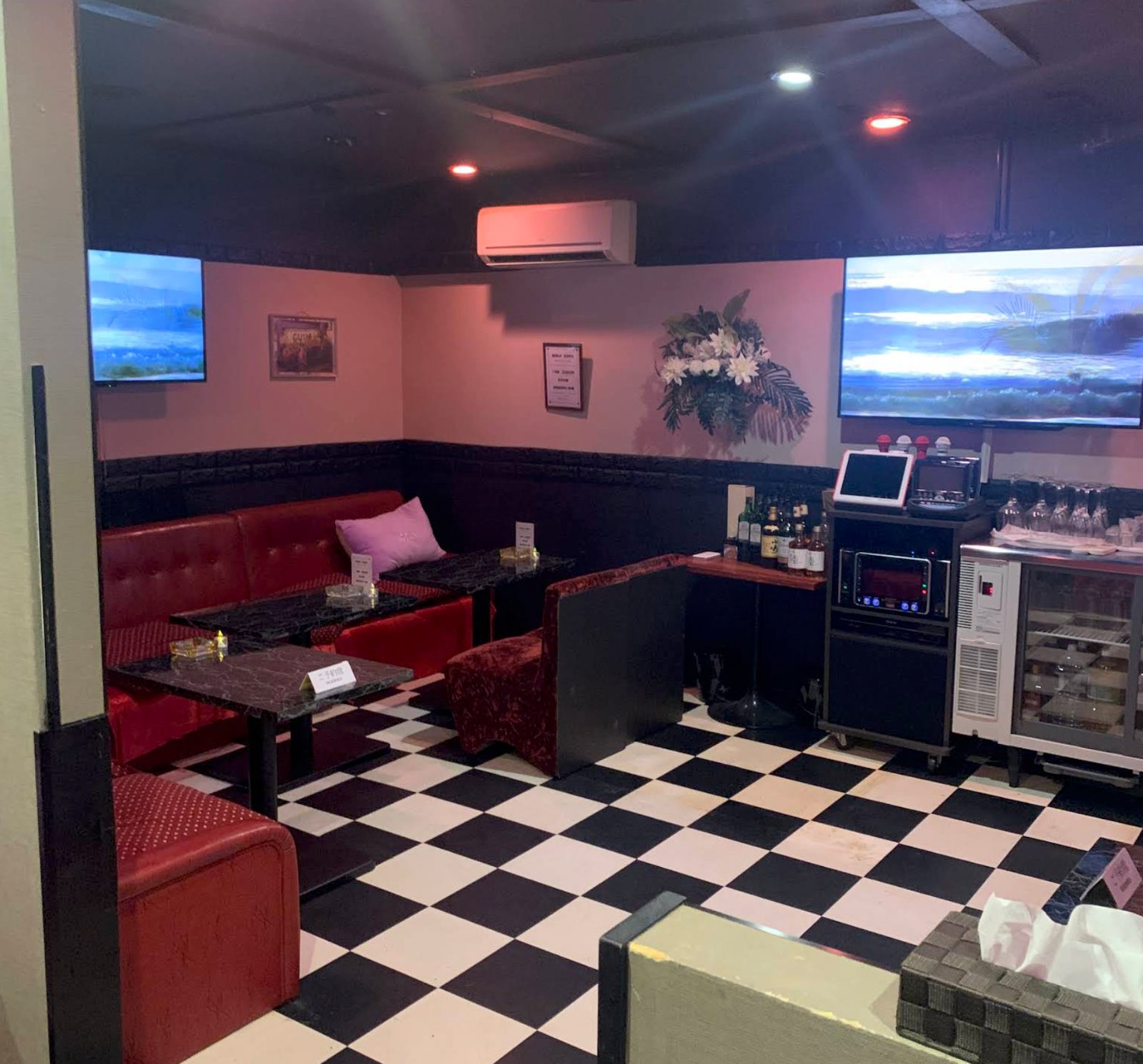 スナック&カラオケ ギルド 店内写真2